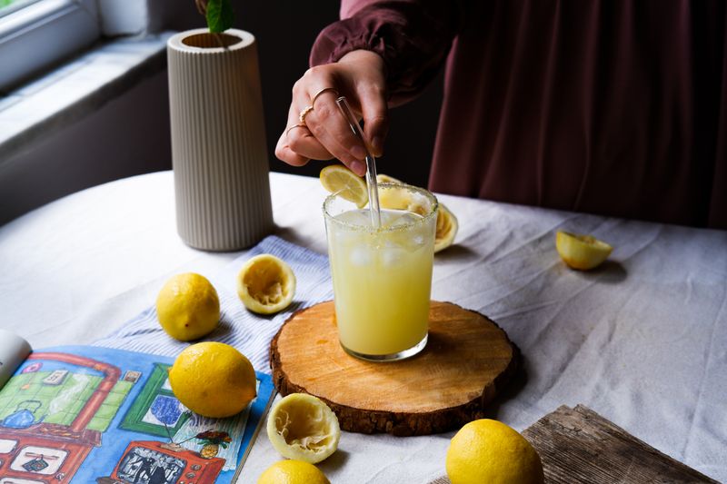 House lemonade drink at Punch pizza
